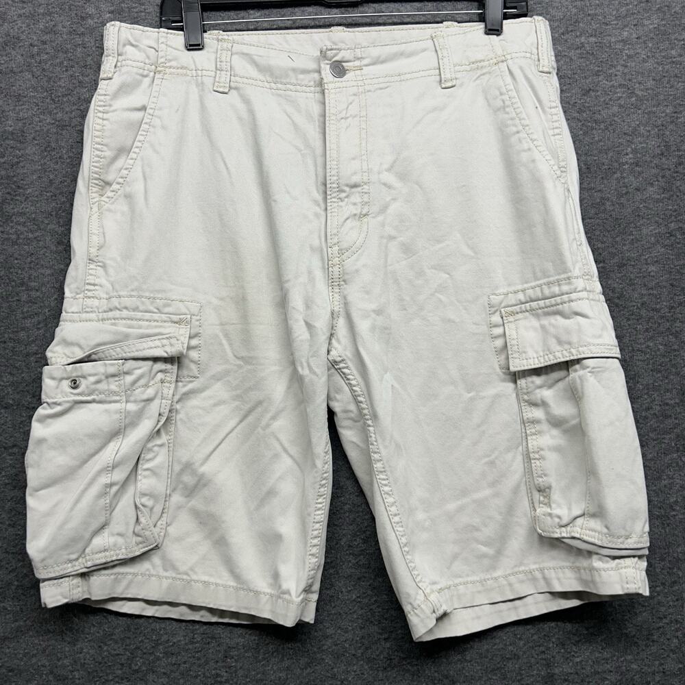 Vintage Levi's Cargo Shorts Khaki Chino Baggy Men's‎ Size 33 Beige 2005 Grunge